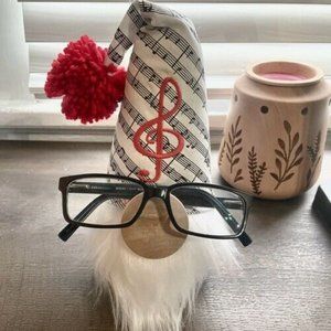 Embroidered Music Note Eyewear Stand Gnome/Eyewear Accessories
